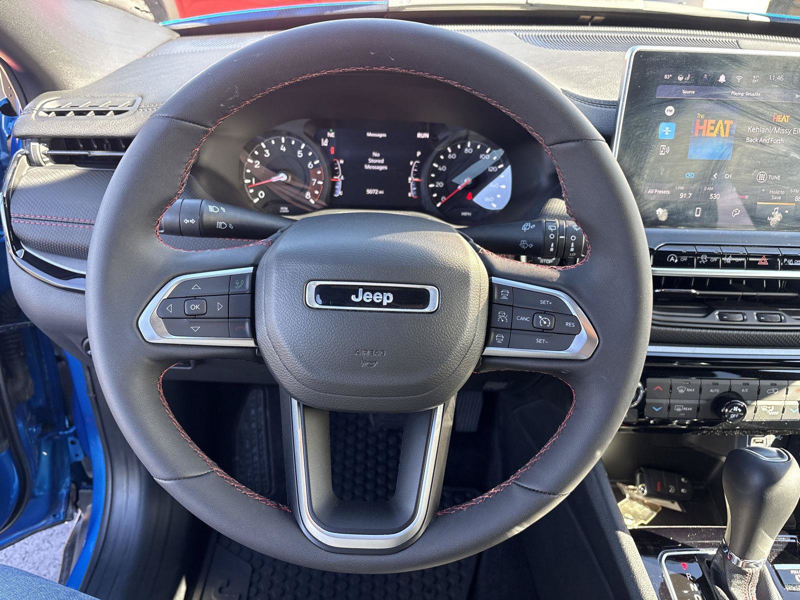 Used 2025 Jeep Compass Trailhawk w/ Sun & Sound Group AWD/4WD image 16