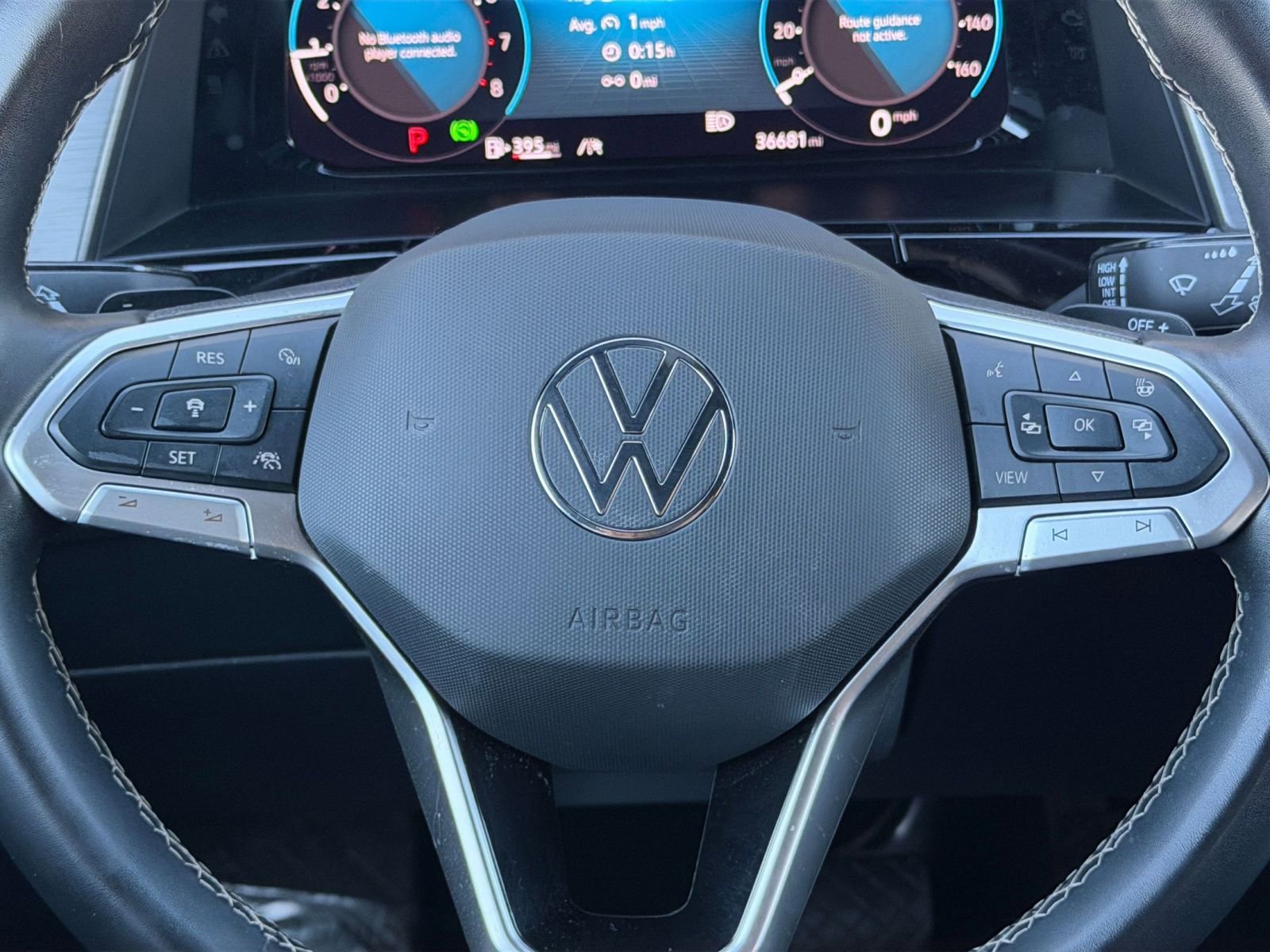 Used 2025 Volkswagen Atlas Cross Sport SE FWD image 30