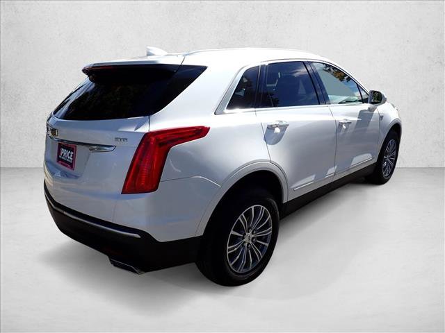 Used 2018 Cadillac XT5 Luxury w/ Driver Awareness Package AWD/4WD image 4