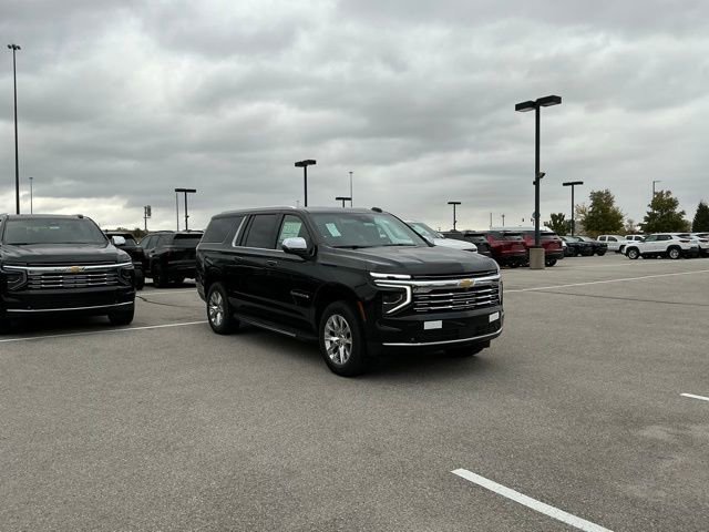 New 2026 Chevrolet Suburban Premier image 4