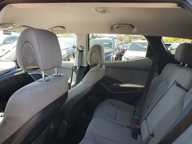 Used 2017 Hyundai Santa Fe Sport FWD image 8