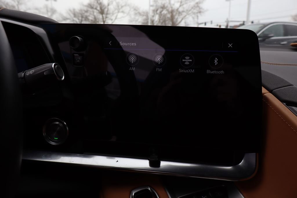 Used 2021 Chevrolet Corvette Stingray Preferred Cpe w/ Engine Appearance Package image 23