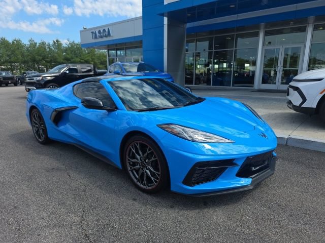 Used 2024 Chevrolet Corvette Stingray Coupe RWD image 1