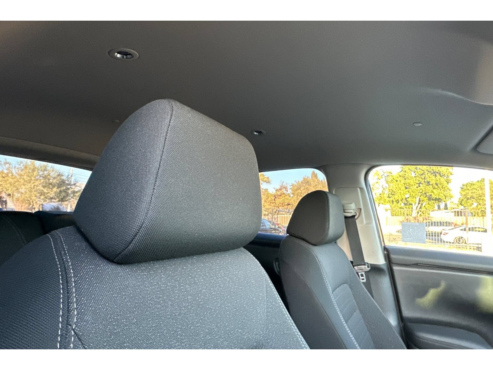 Used 2024 Honda HR-V LX image 20