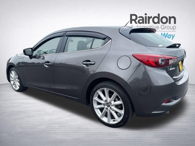 Used 2017 MAZDA MAZDA3 Touring FWD image 5