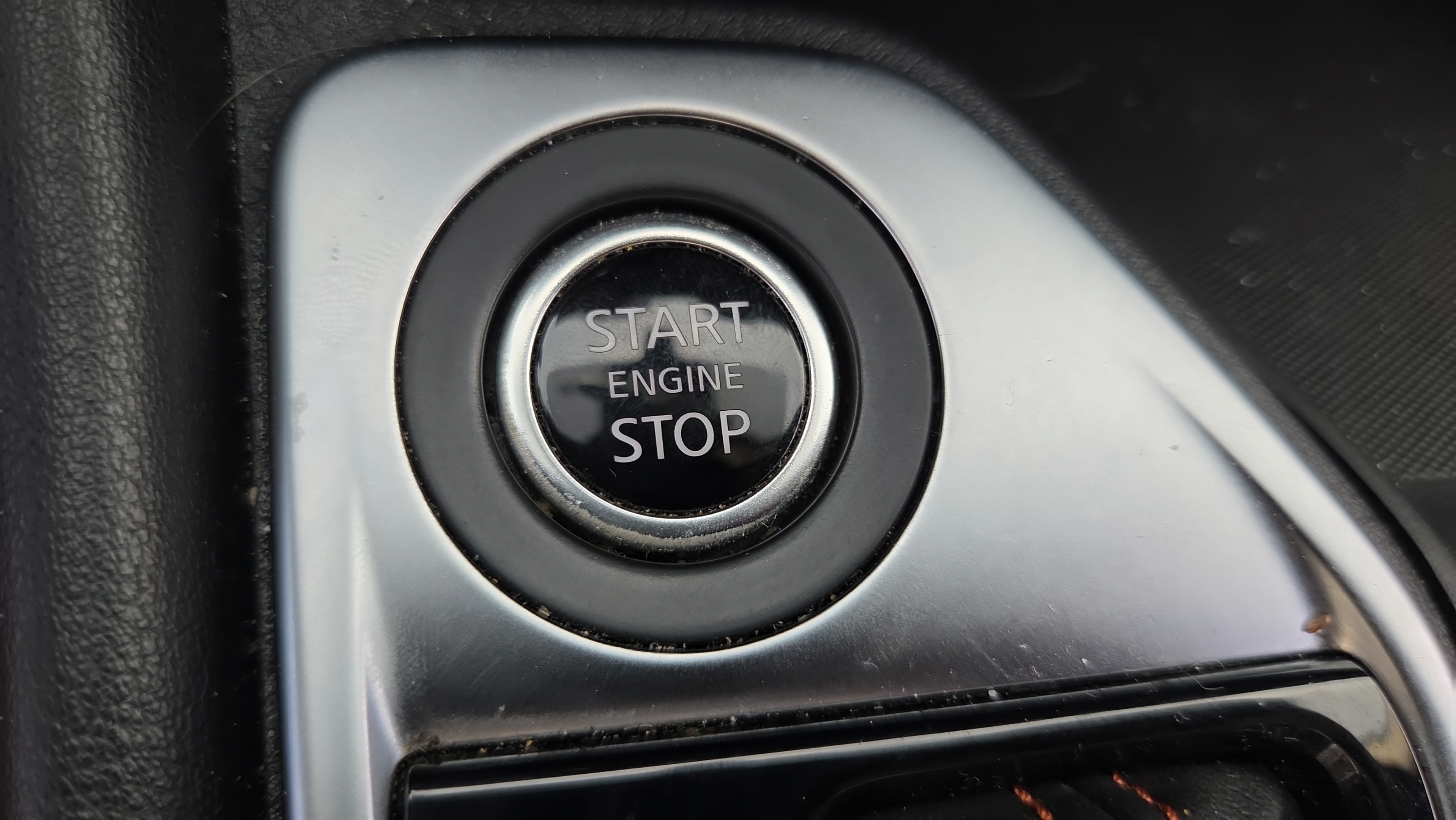 Used 2022 Nissan Sentra SR w/ SR Premium Package FWD image 22