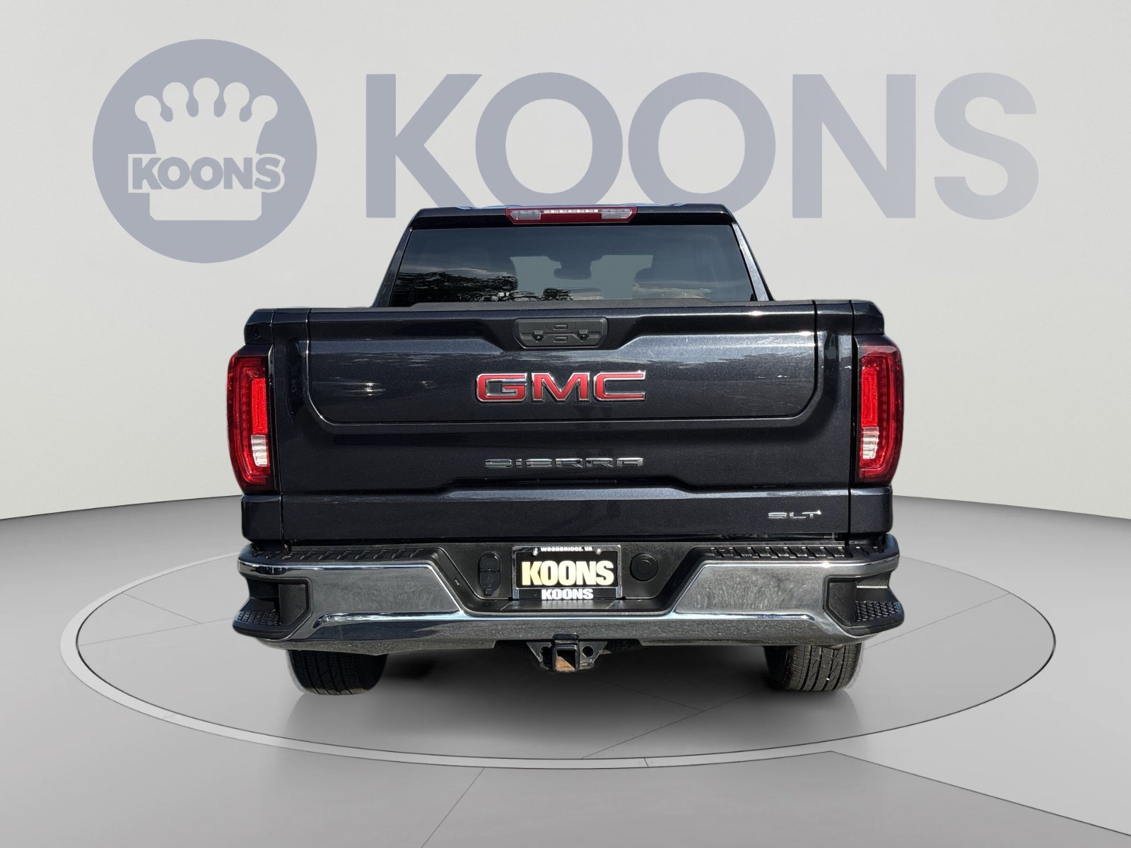 Used 2025 GMC Sierra 1500 SLT RWD image 5