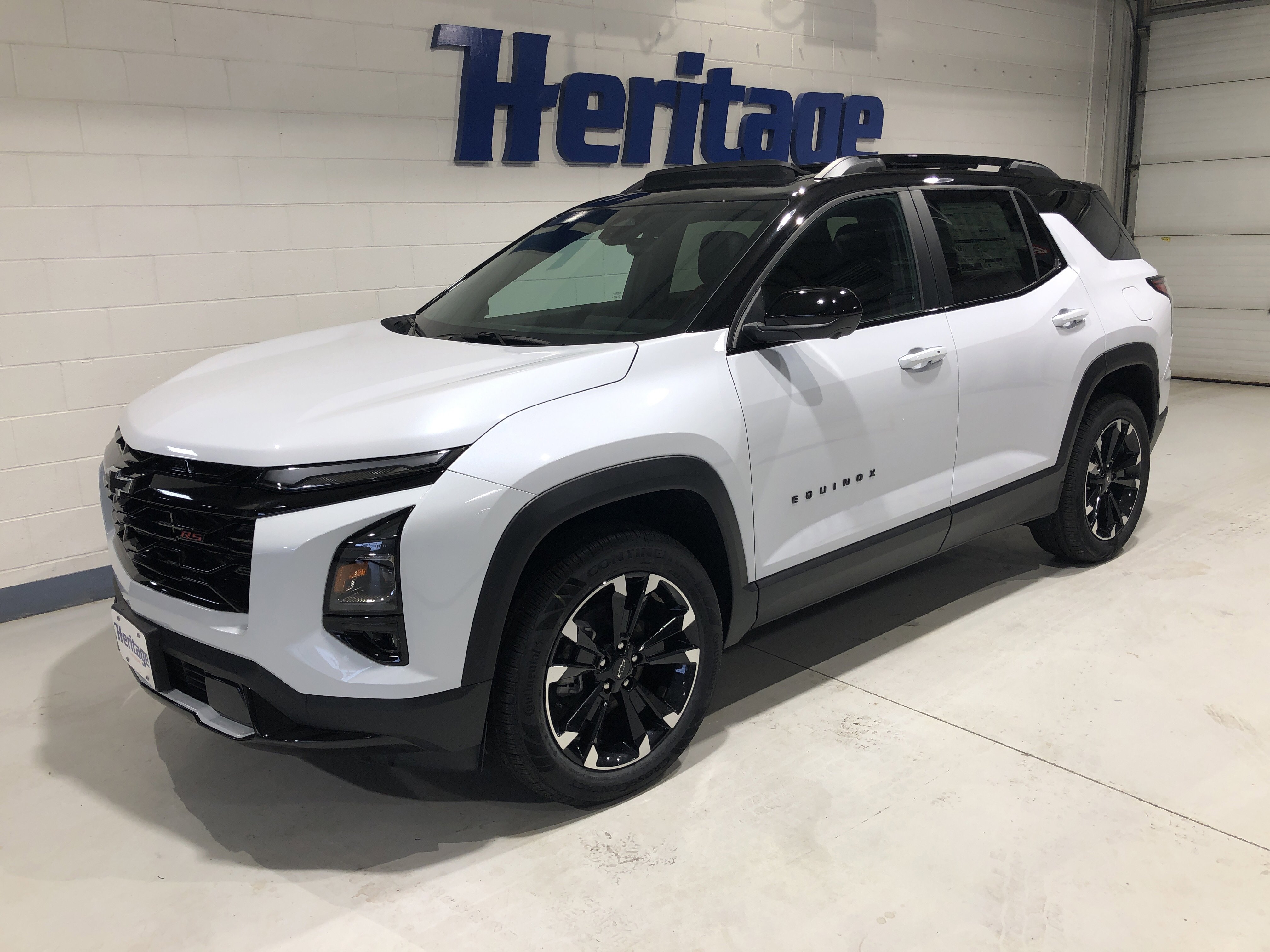 New 2026 Chevrolet Equinox RS w/ Convenience Package III image 1