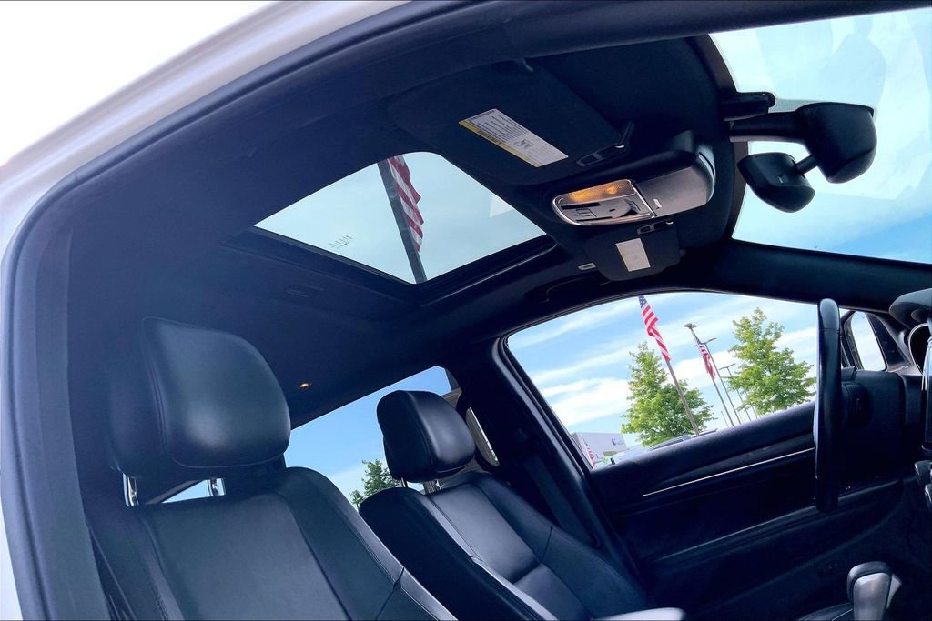 Used 2019 Jeep Grand Cherokee Limited AWD/4WD image 21