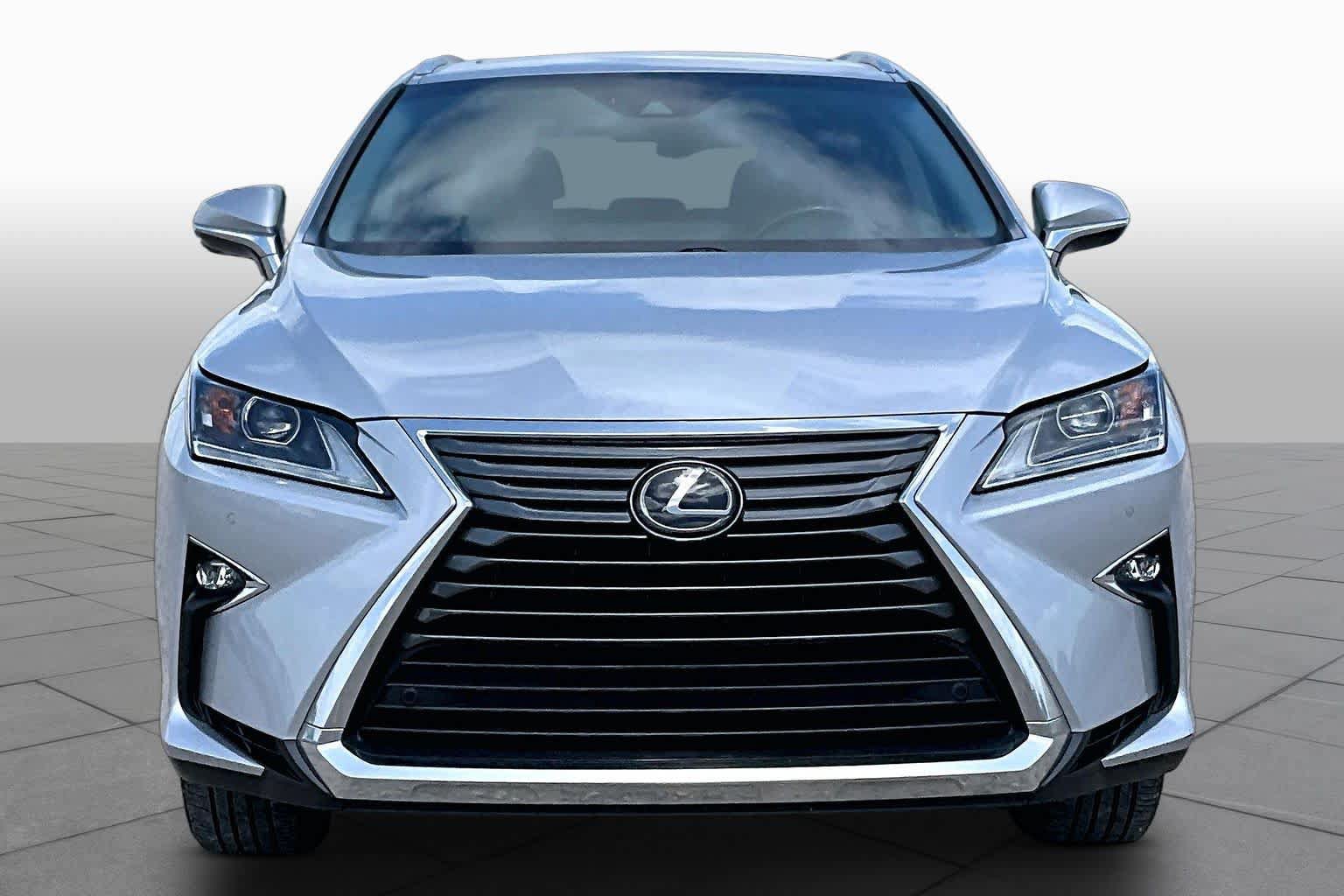 Used 2019 Lexus RX 350 FWD w/ Navigation Package image 4