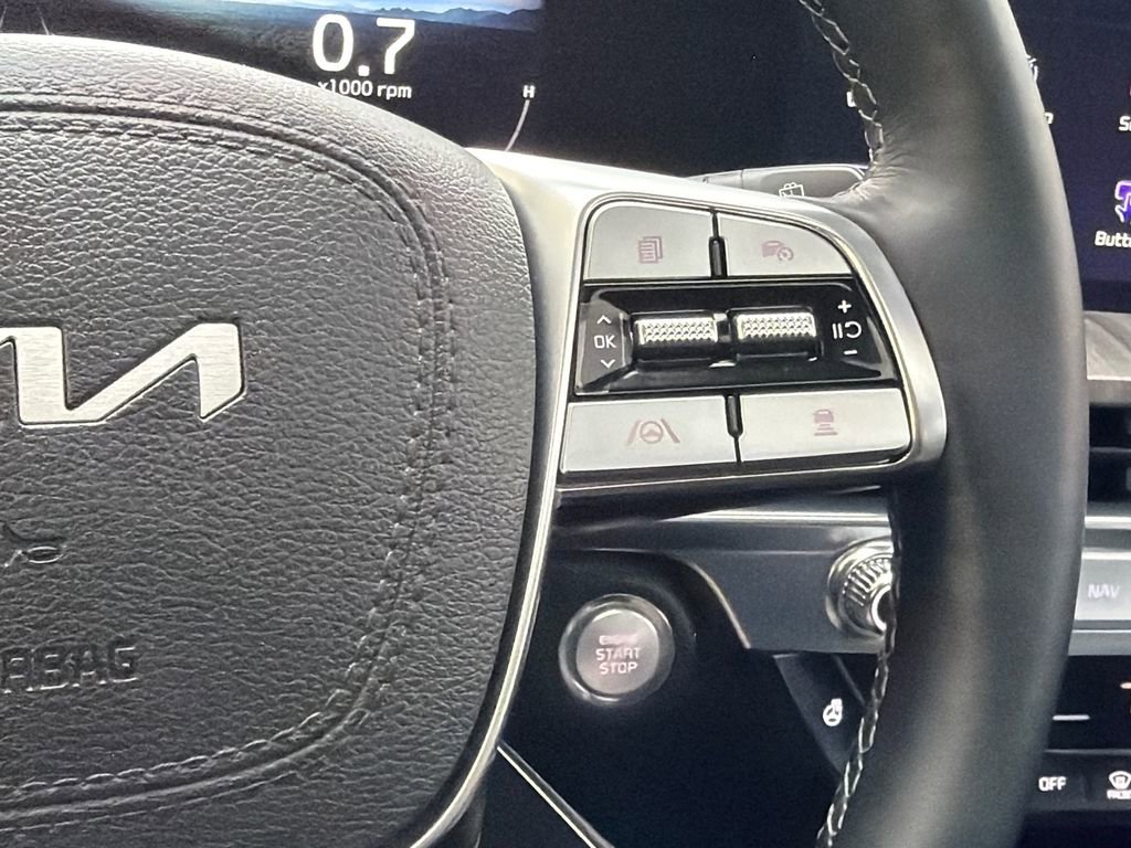 Used 2025 Kia Telluride SX Prestige image 22