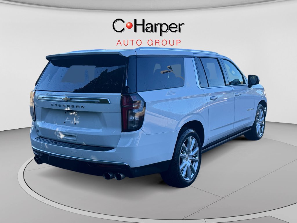 Certified 2024 Chevrolet Suburban High Country AWD/4WD image 3