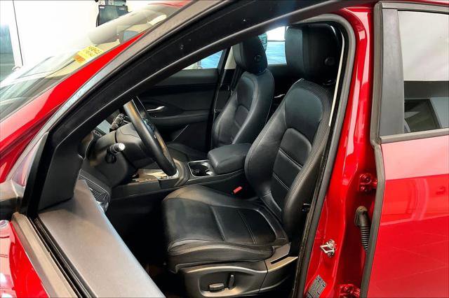 Used 2019 Jaguar E-PACE S AWD/4WD image 9