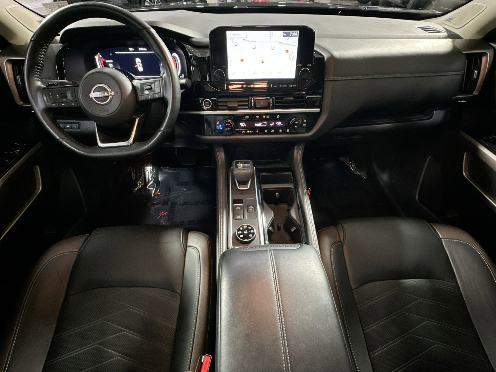 Used 2023 Nissan Pathfinder Platinum image 33