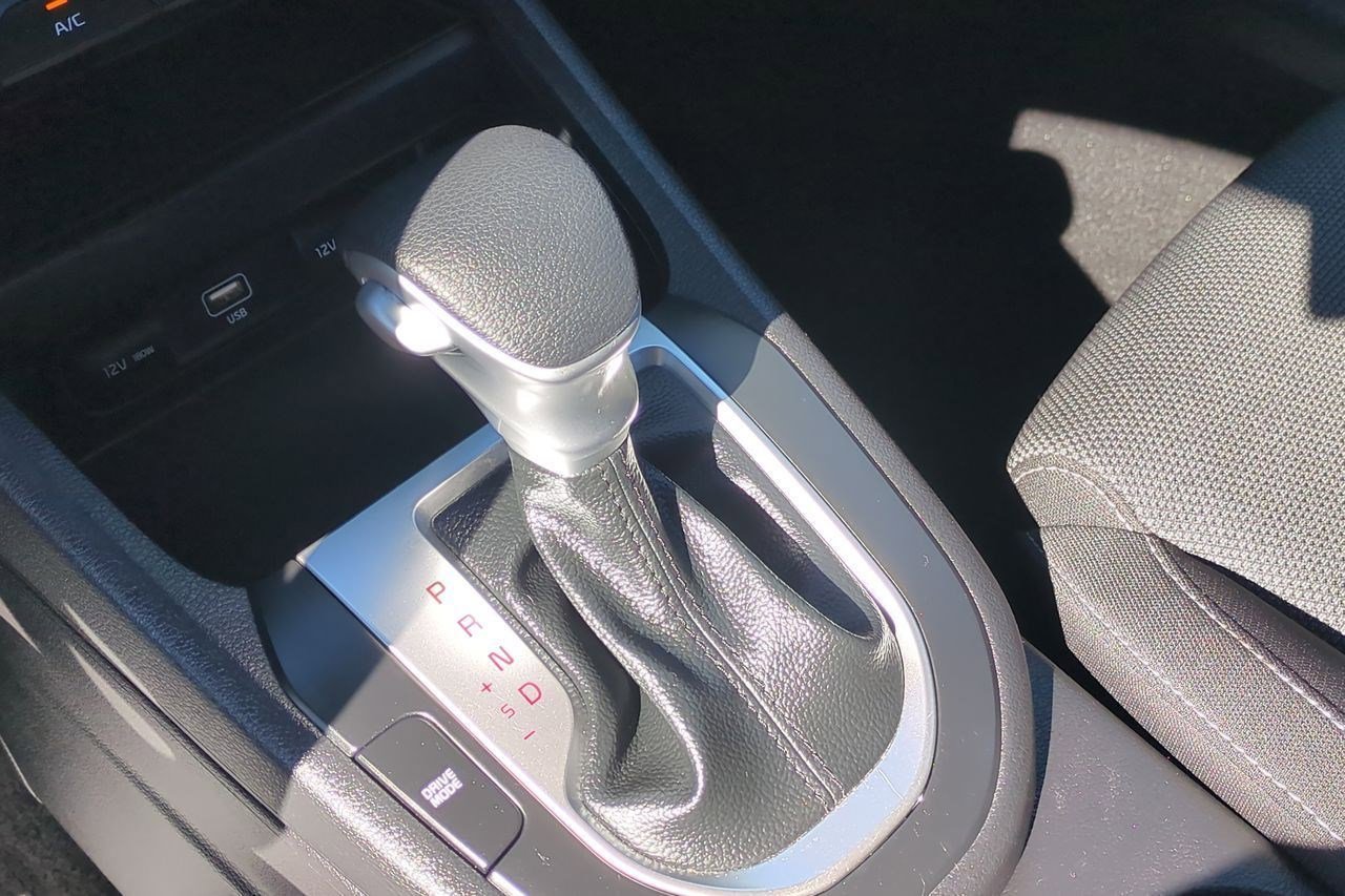 Certified 2023 Kia Forte LXS image 18