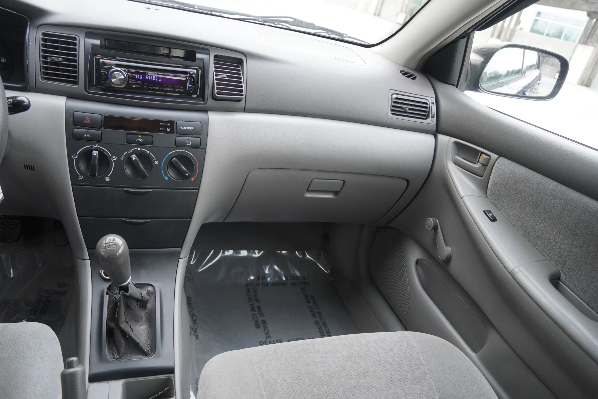 Used 2003 Toyota Corolla LE image 5