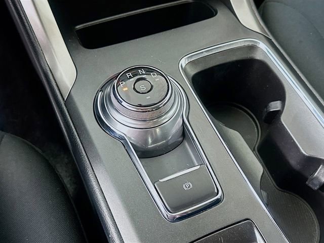 Used 2017 Ford Fusion SE image 16