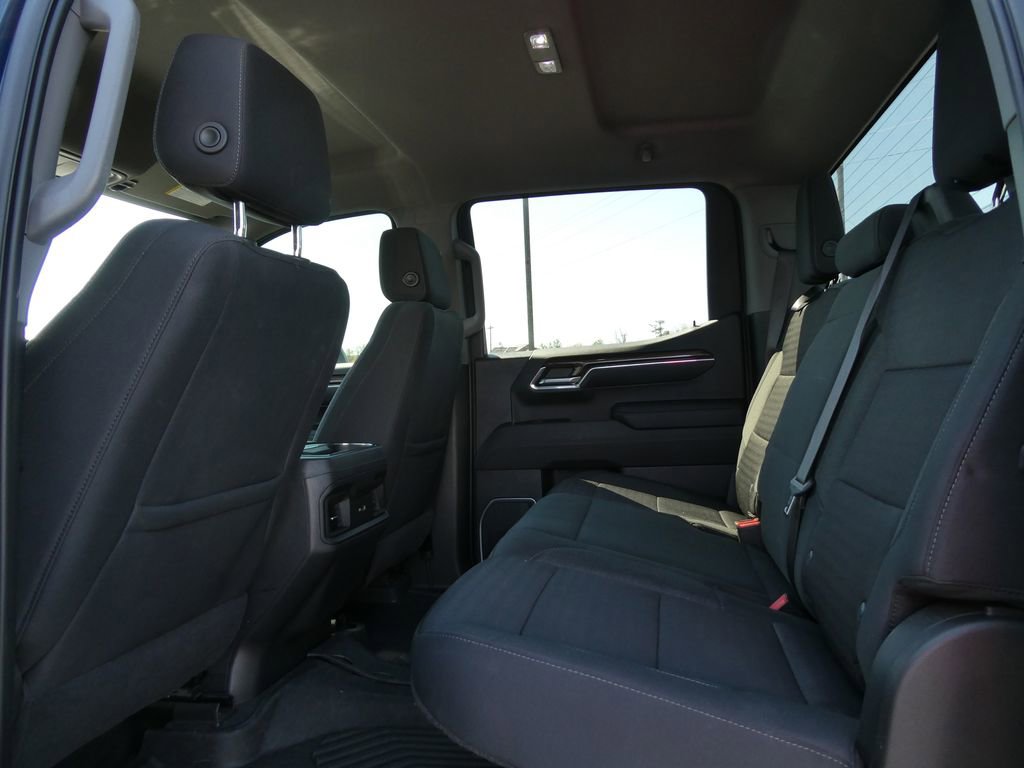 Used 2022 Chevrolet Silverado 1500 LT Trail Boss w/ Protection Package image 11