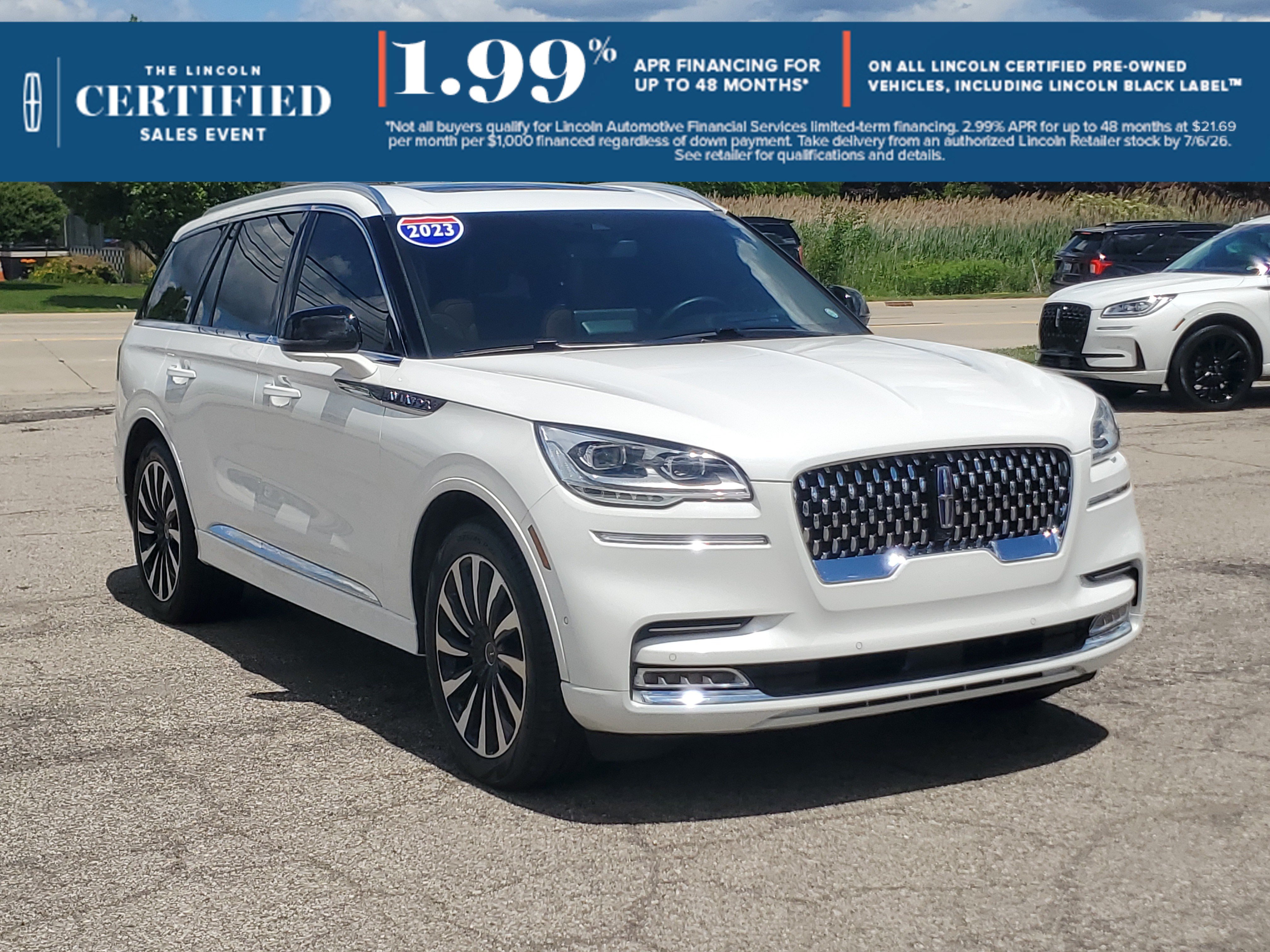 Certified 2023 Lincoln Aviator Black Label Grand Touring w/ Class IV Trailer Tow Package AWD/4WD image 1