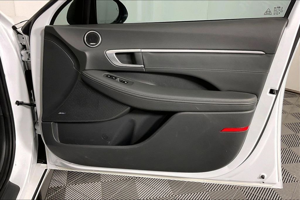 Used 2021 Hyundai Sonata Limited FWD image 26
