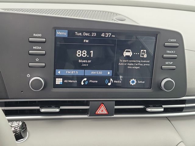 New 2026 Hyundai Elantra SEL Sport Premium image 9