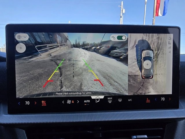 Used 2025 Ford Explorer ST-Line w/ ST-Line Street Pack image 24