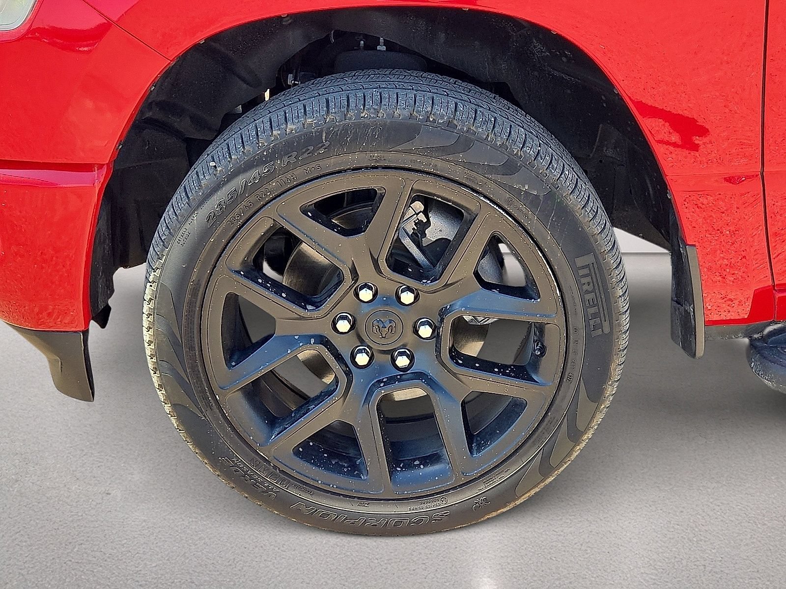 Used 2023 RAM 1500 Laramie AWD/4WD image 10