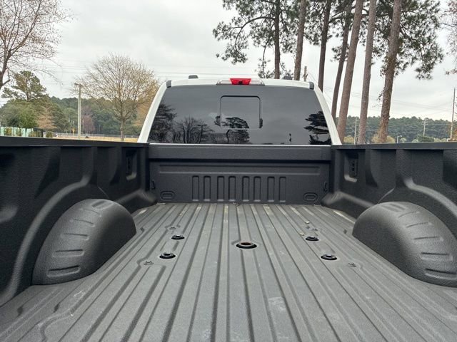 Used 2024 Ford F350 Limited w/ FX4 Off-Road Package image 18