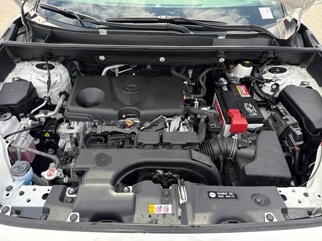 Used 2020 Toyota RAV4 XLE w/ All Weather Liner Package AWD/4WD image 30