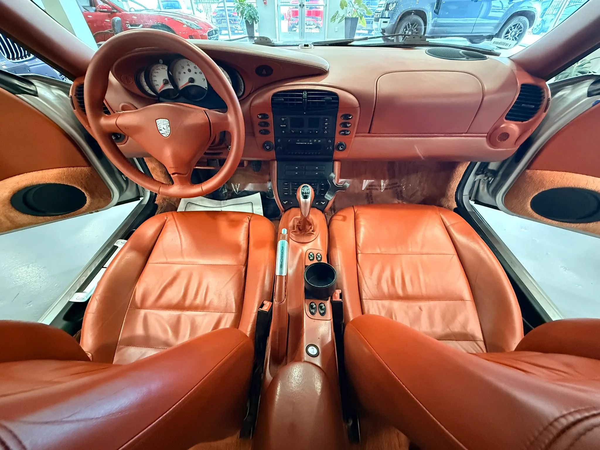 Used 2000 Porsche 911 Carrera 4 AWD/4WD image 17