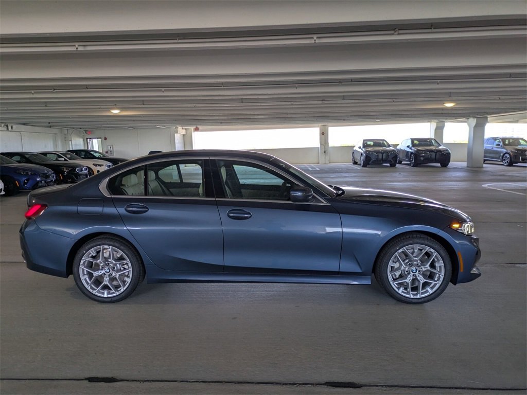 New 2026 BMW 330i Sedan image 3