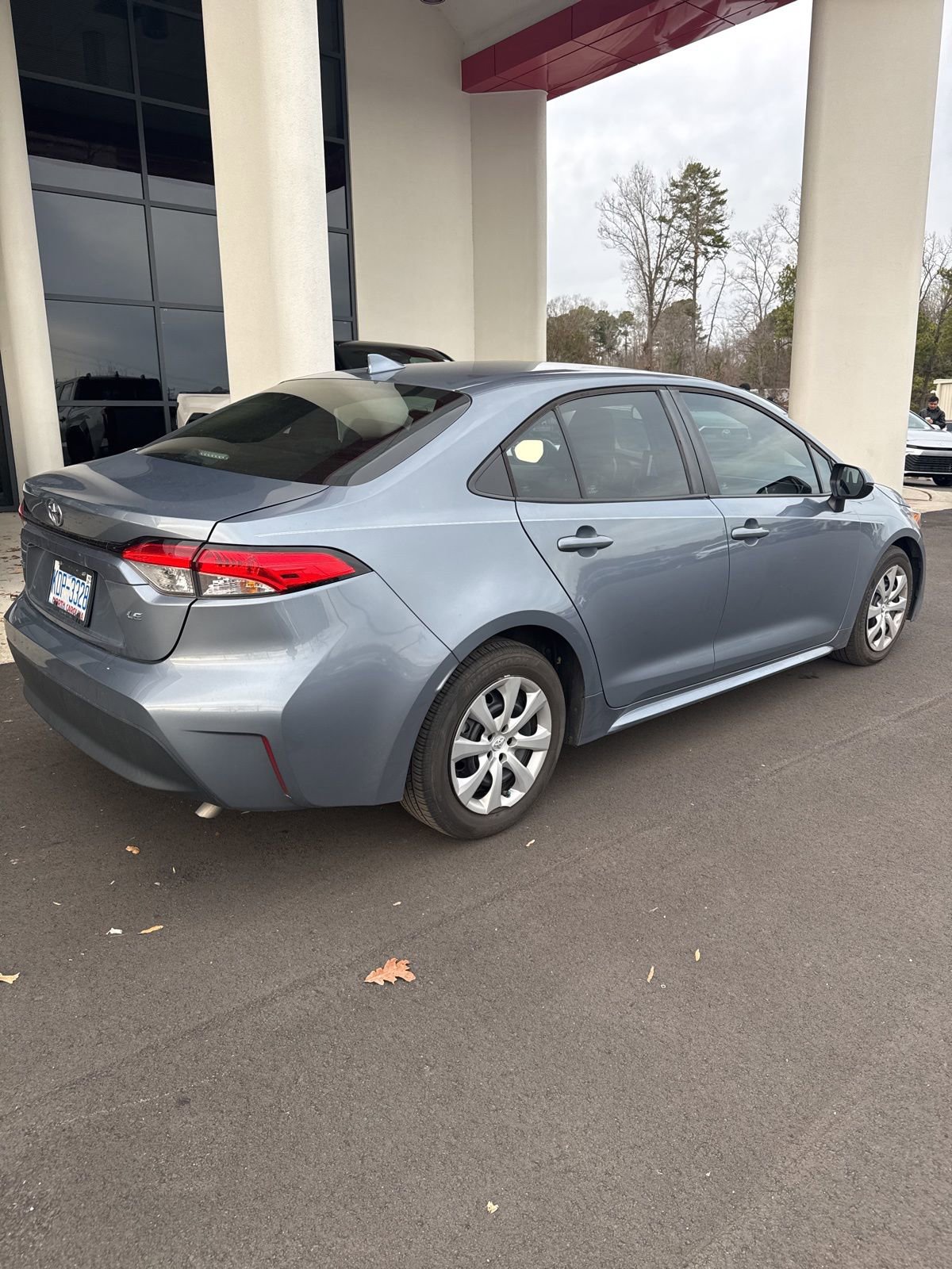 Used 2023 Toyota Corolla LE image 7