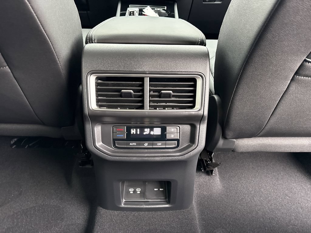 New 2026 Volkswagen Atlas SE FWD image 25