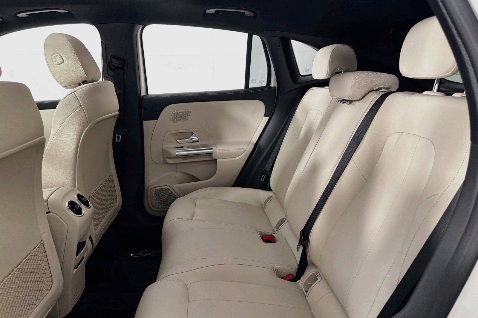 New 2026 Mercedes-Benz GLA 250 image 7