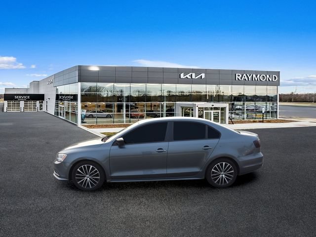 Used 2015 Volkswagen Jetta Sport FWD image 6