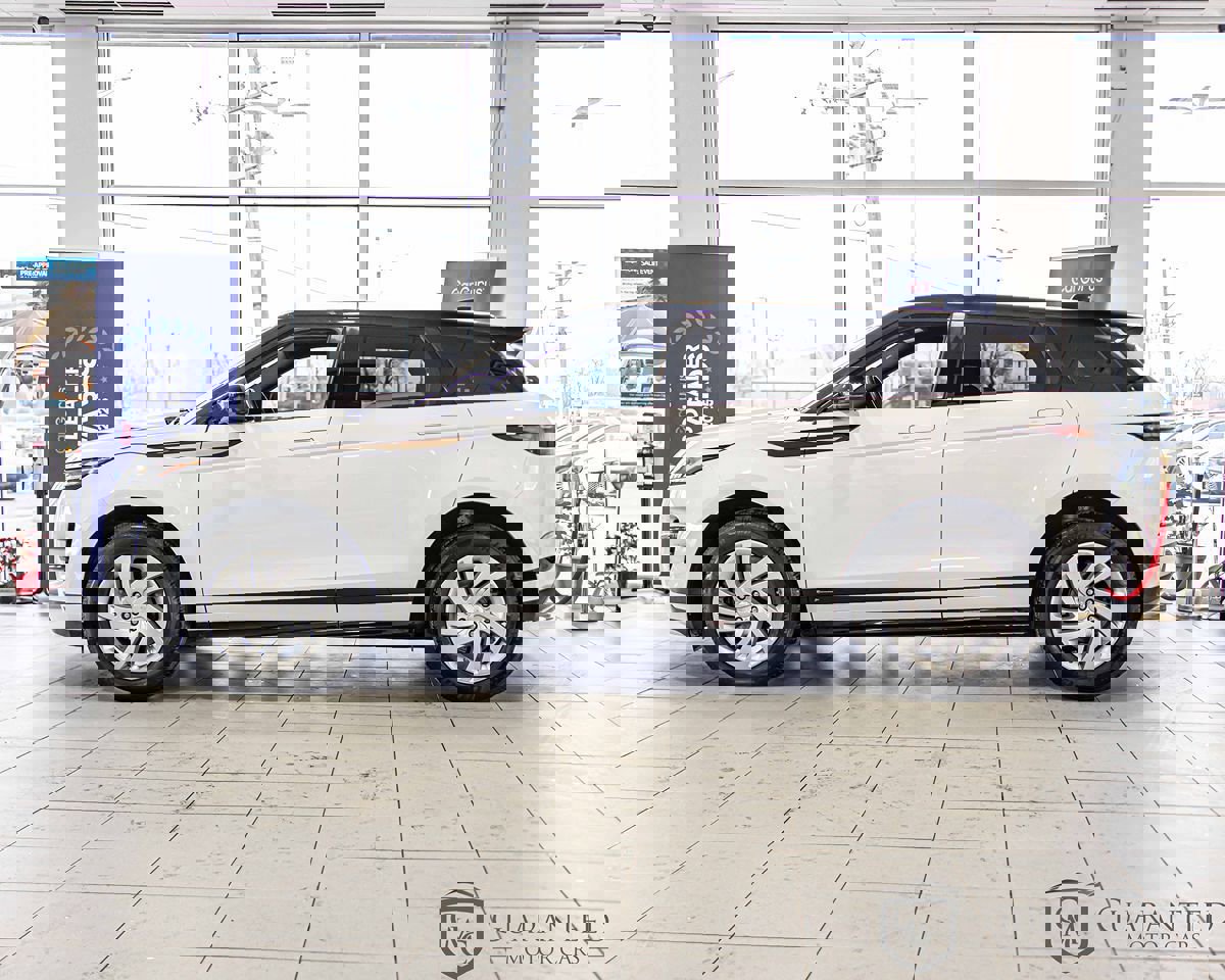 Used 2020 Land Rover Range Rover Evoque R-Dynamic S image 6