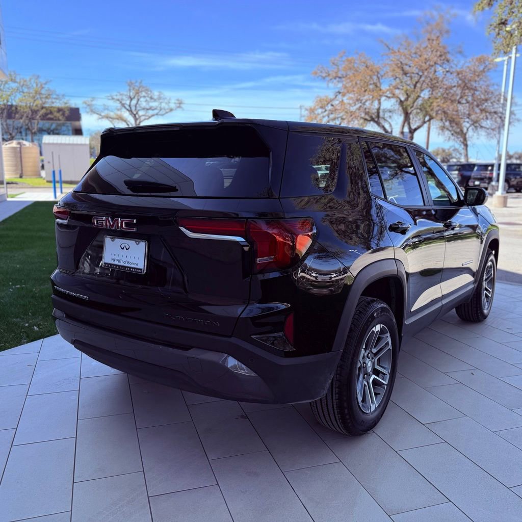 Used 2026 GMC Terrain Elevation image 6