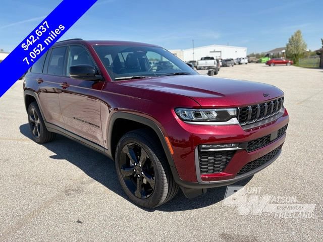 Used 2026 Jeep Grand Cherokee Limited w/ Limited Altitude Package AWD/4WD image 7