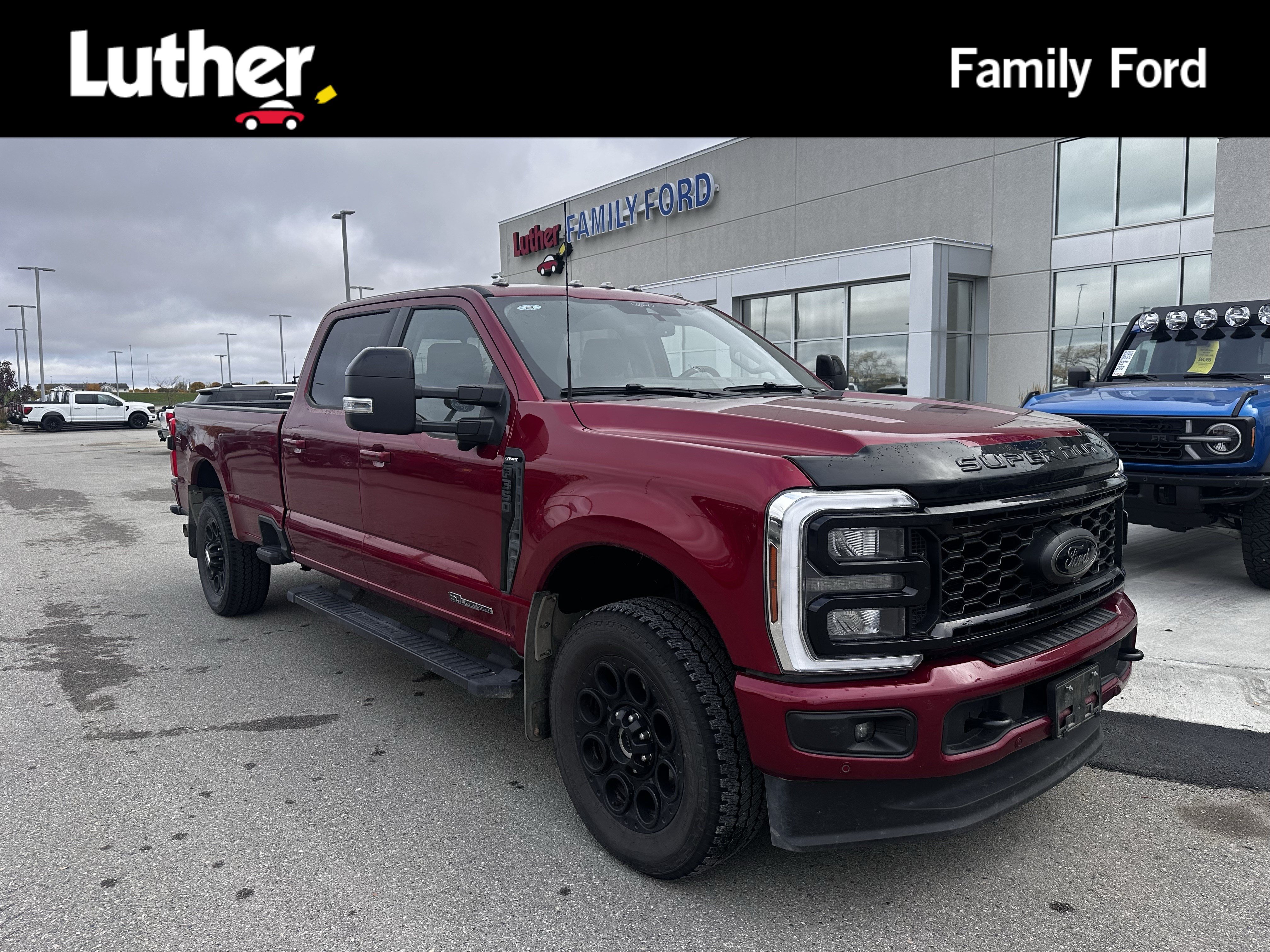 Used 2025 Ford F350 Lariat w/ Lariat Ultimate Package AWD/4WD image 1