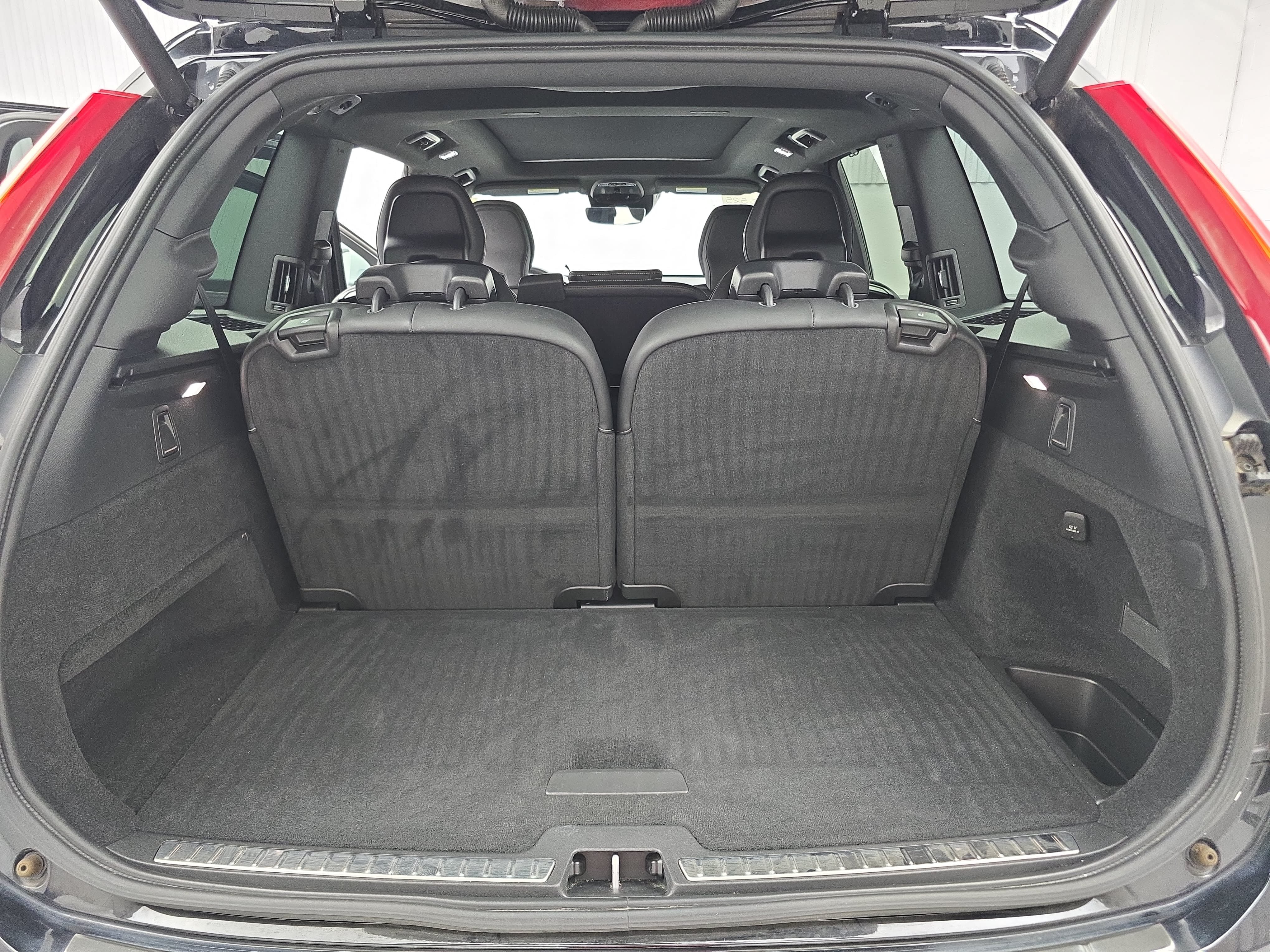 Used 2019 Volvo XC90 T6 R-Design w/ Advanced Package AWD/4WD image 15
