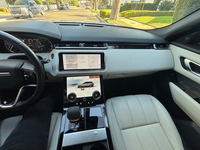 Used 2021 Land Rover Range Rover Velar S AWD/4WD image 42