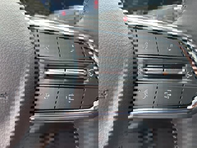 New 2026 Chevrolet Equinox LT w/ Convenience Package II image 21