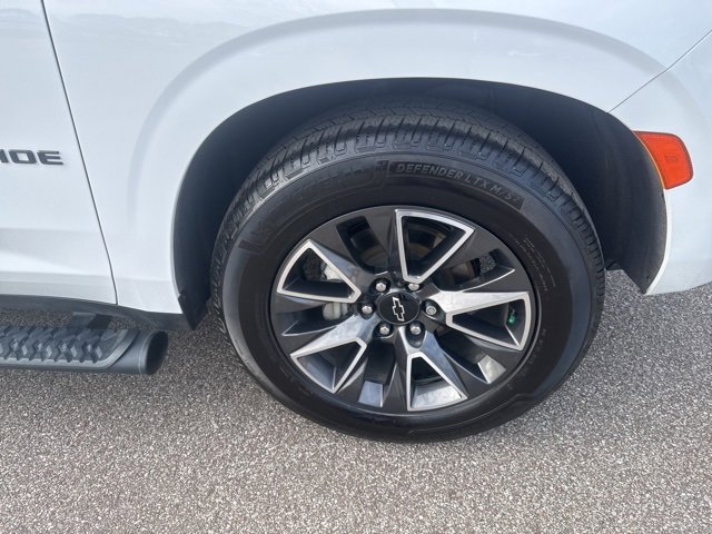 Used 2021 Chevrolet Tahoe Z71 w/ Z71 Off-Road Package image 13