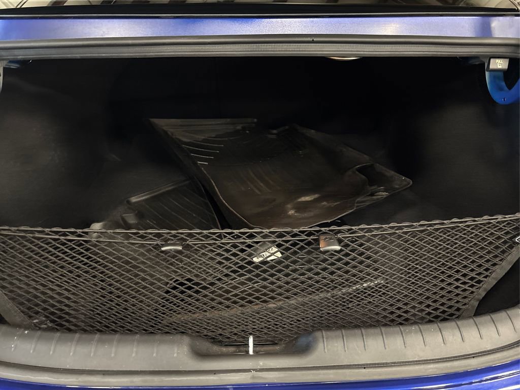 Used 2021 Hyundai Elantra Limited image 11