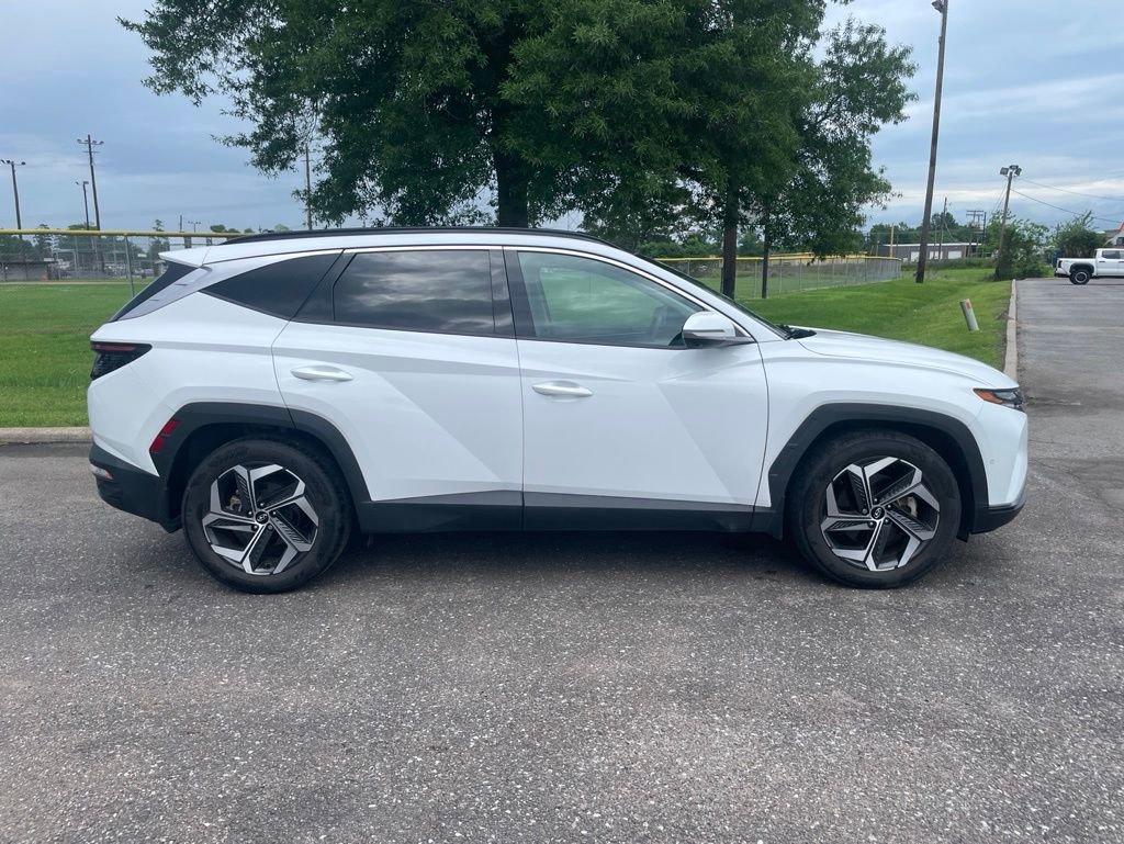 Used 2022 Hyundai Tucson Limited w/ Cargo Package FWD image 5