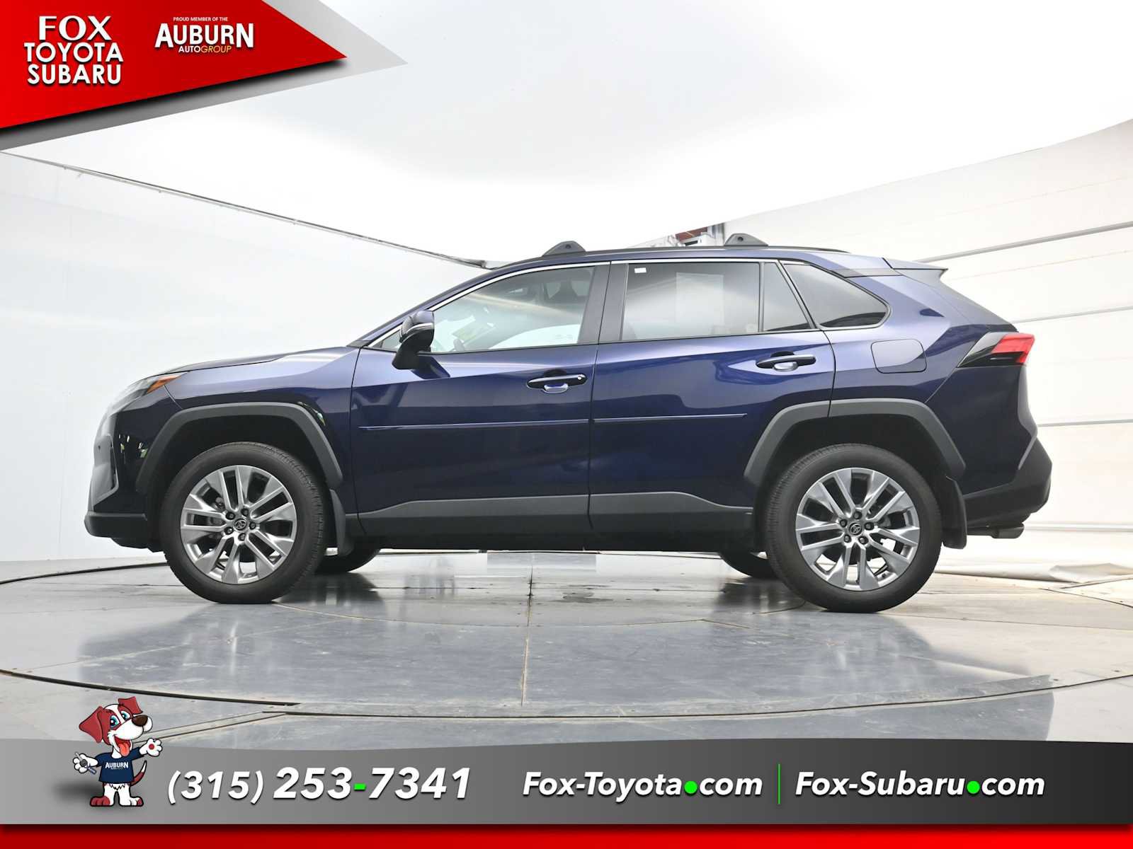 Used 2025 Toyota RAV4 XLE Premium w/ Weather Package AWD/4WD image 27