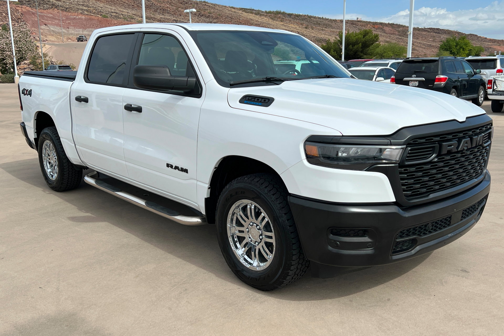 Used 2025 RAM 1500 Tradesman AWD/4WD image 7