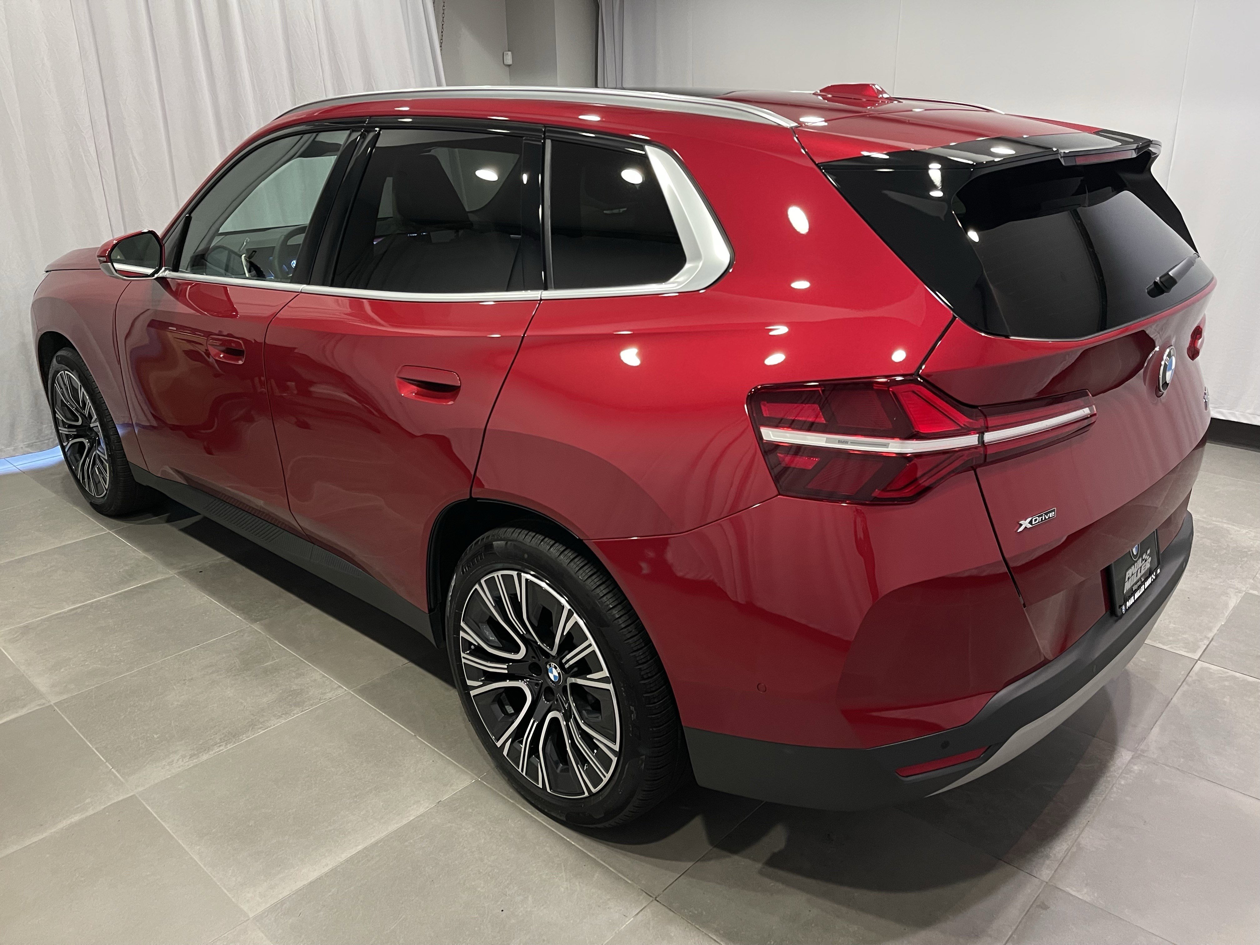 Used 2025 BMW X3 xDrive30i w/ Convenience Package image 4