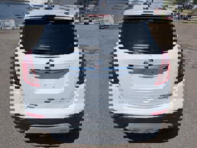 Used 2022 Buick Encore Preferred image 5