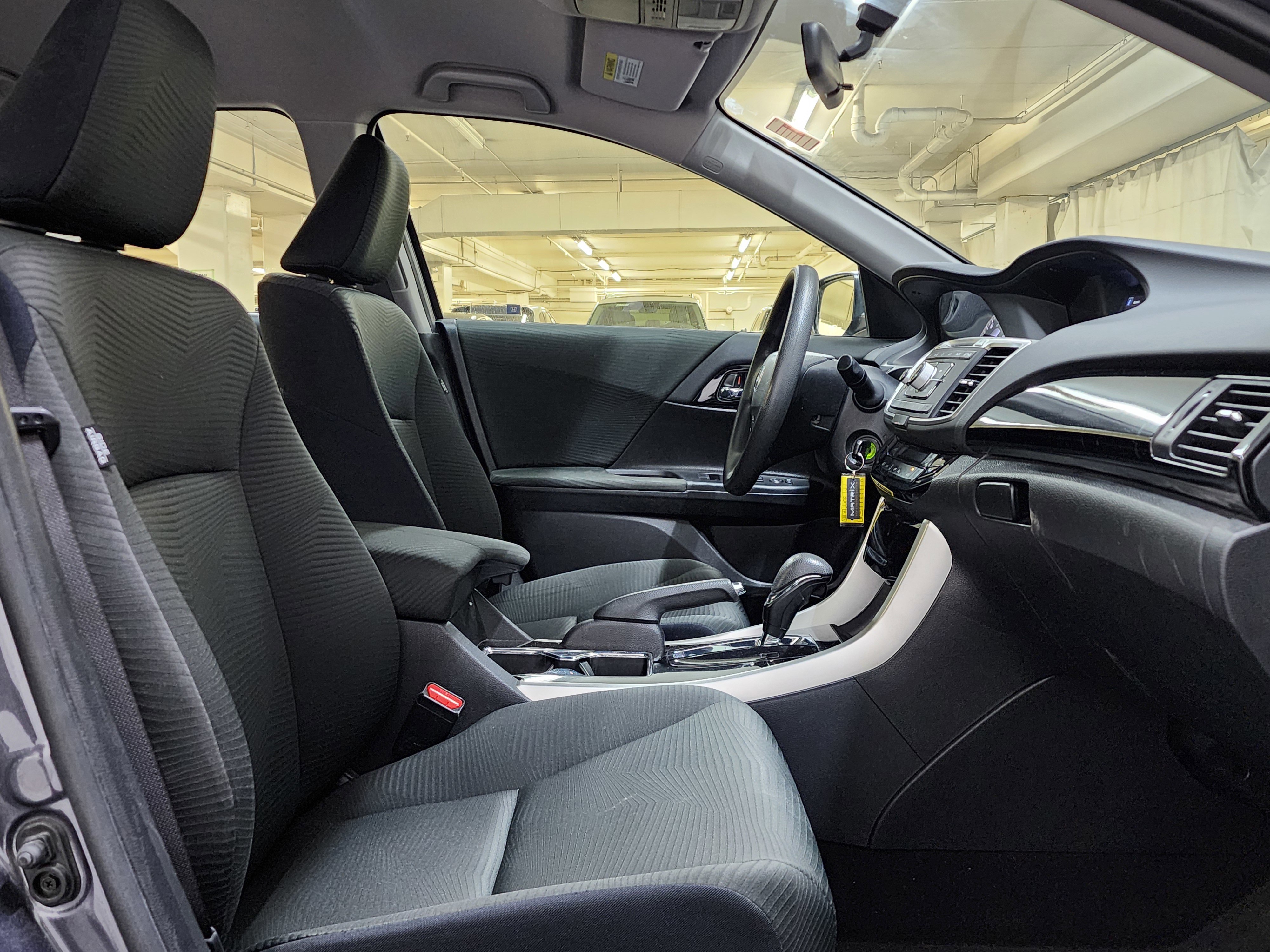 Used 2017 Honda Accord LX image 23